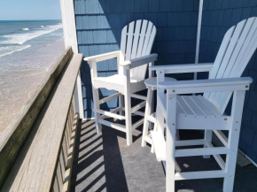 Steps To The Ocean! 285